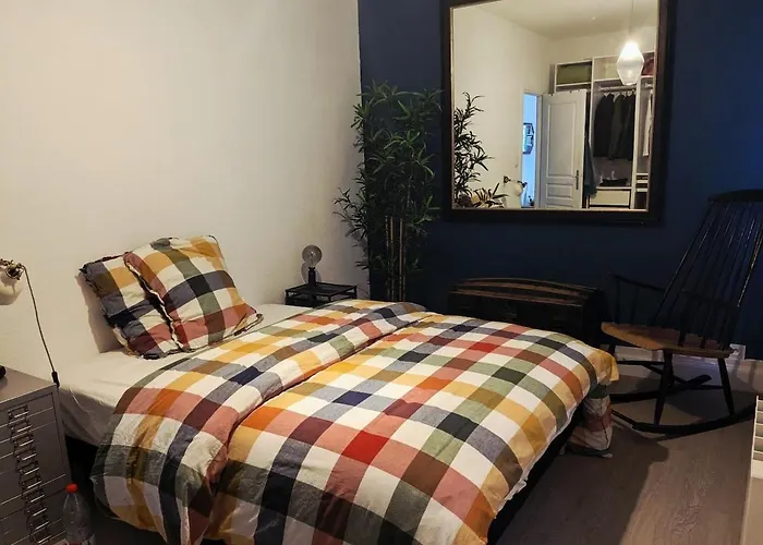 Marche De Noel Gare 4 Personnes *