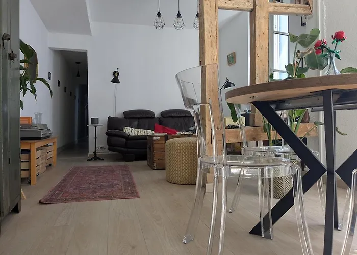 Marche De Noel Gare 4 Personnes Апартаменты *